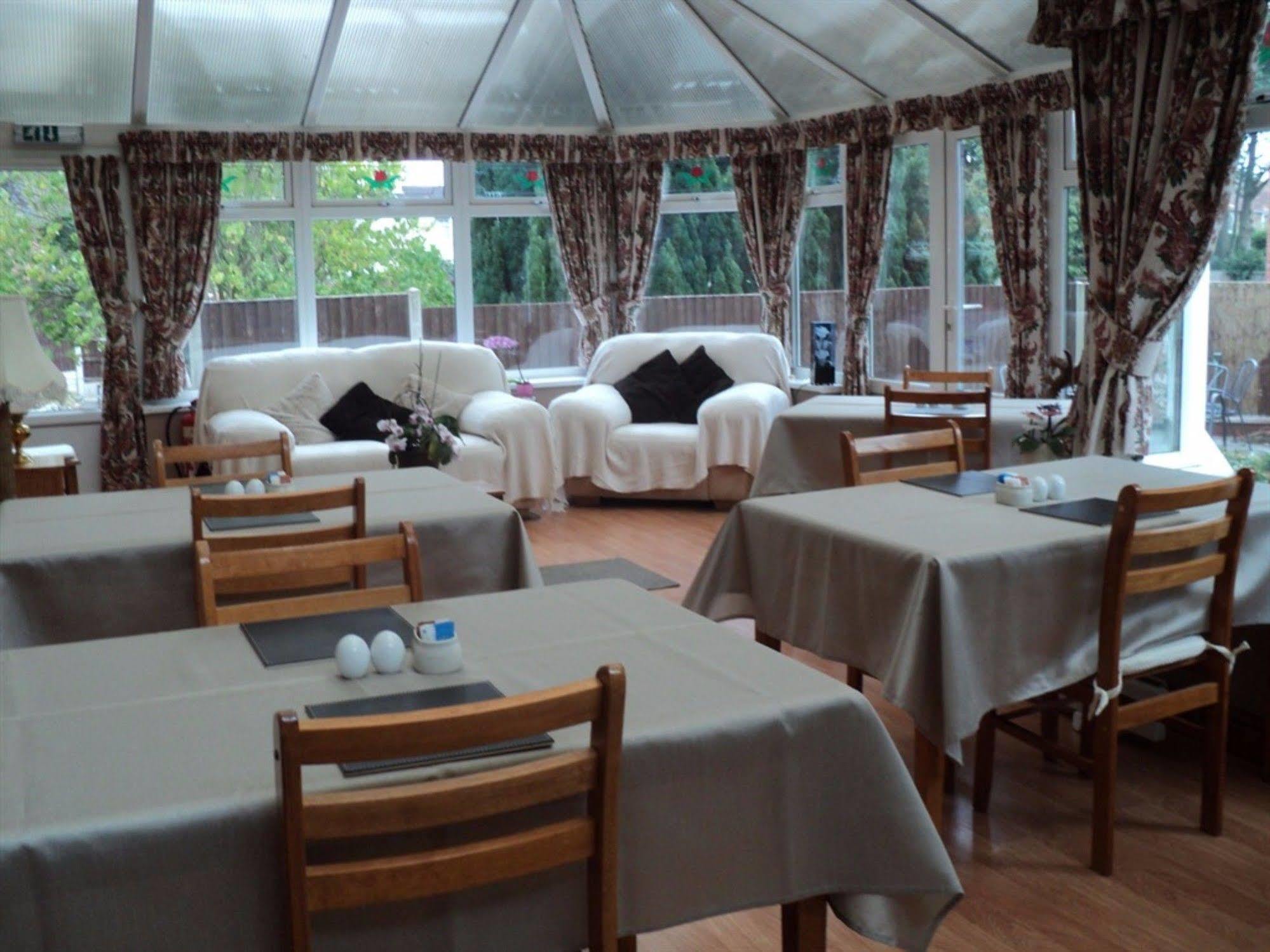 Grove House Guest House Telford Luaran gambar