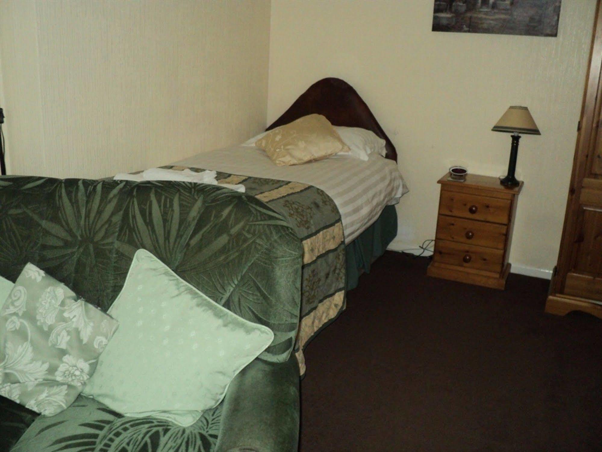 Grove House Guest House Telford Luaran gambar